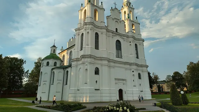 Великий Новгород — Полоцк